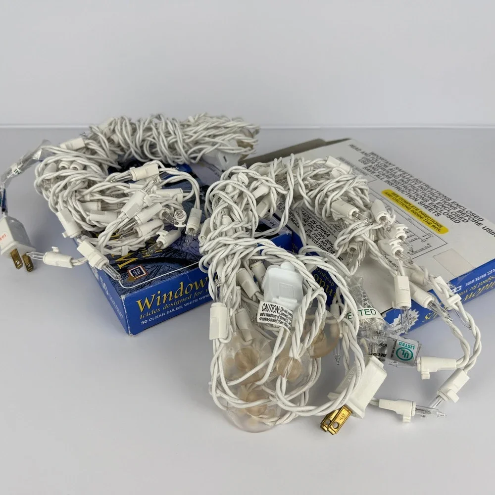 Vintage Santa Trim Window-cicles Lights 32in 50 light E2E Connect White Set of 2